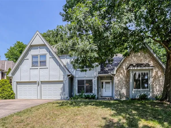 1729 NE 80th Pl, Kansas City, MO 64118