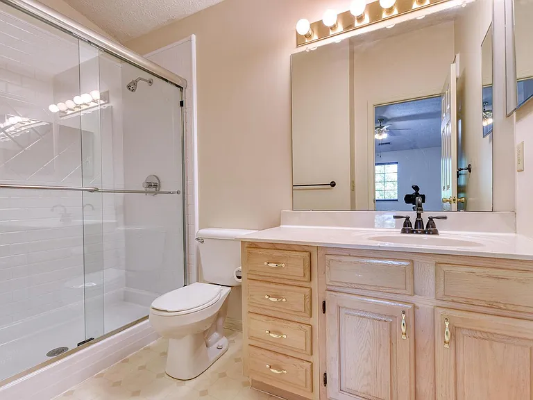 2323 Vicente Ct #309 — Photo 26