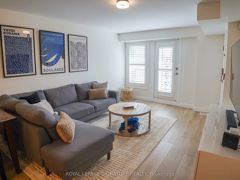 118 Finch Ave W #Townhouse 5 — Photo 21