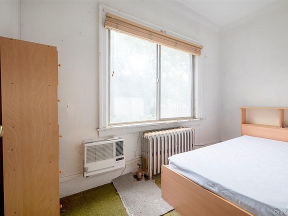5th image of 33-42 87 Street