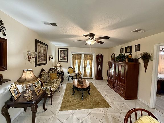 5th image of 4103 Bermuda Dr