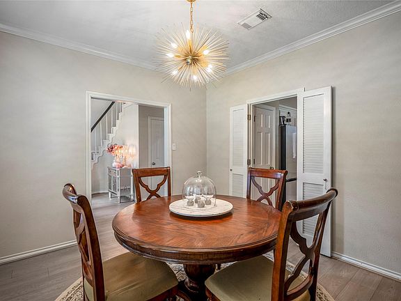 5th image of 407 Champion Lake Dr