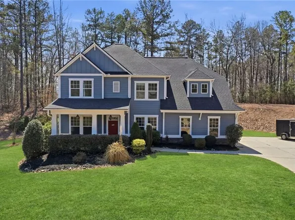 519 Huntington Dr, Ball Ground, GA 30107