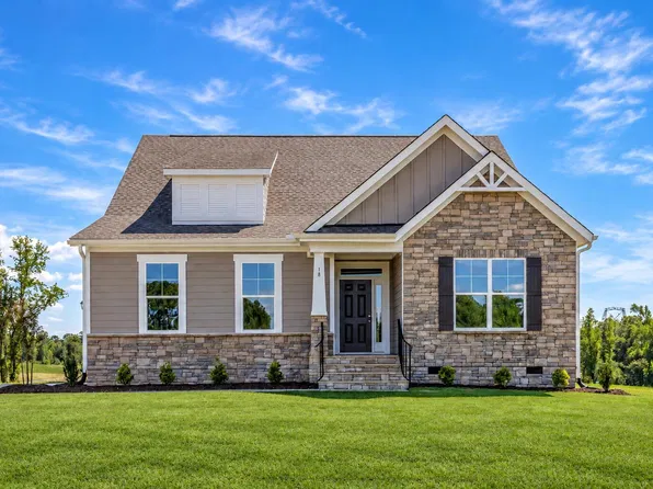 18 Rustic Woods Ct, Angier, NC 27501