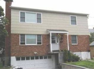 81 Post Pl, Harrison, NY 10528