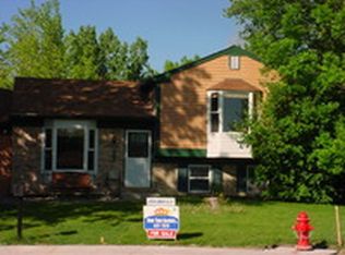 511 Granite Ct, Gillette, WY 82718