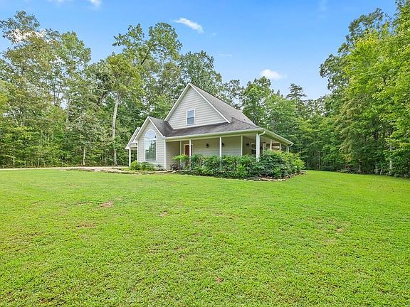 2nd image of 159 Honeysuckle Rd