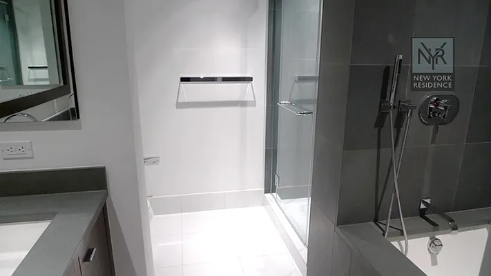 Sold by New York Residence | media 10