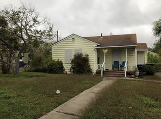642 Caddo St, Corpus Christi, TX 78412