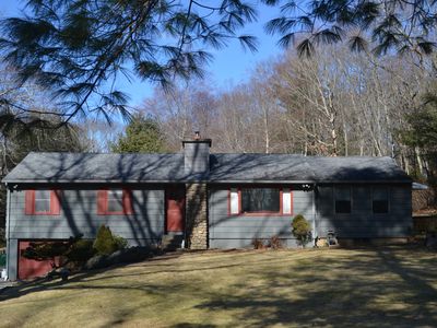 14 Ridge Road, Gales Ferry, CT, 06335