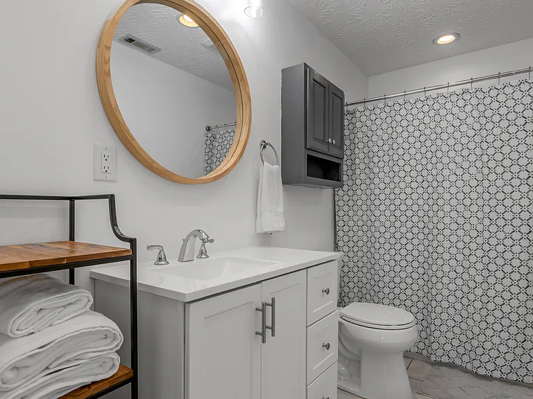Upstairs Bathroom