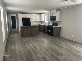 4333 Parkridge Ave #80, Pleasant Hill, IA 50327