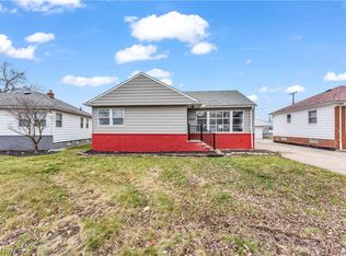 20649 Centuryway Rd, Maple Heights, OH 44137