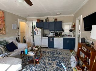78 Pleasant St APT 9, Marblehead, MA 01945