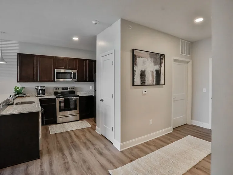 The Reserve on Hackett Apartments — Photo 20
