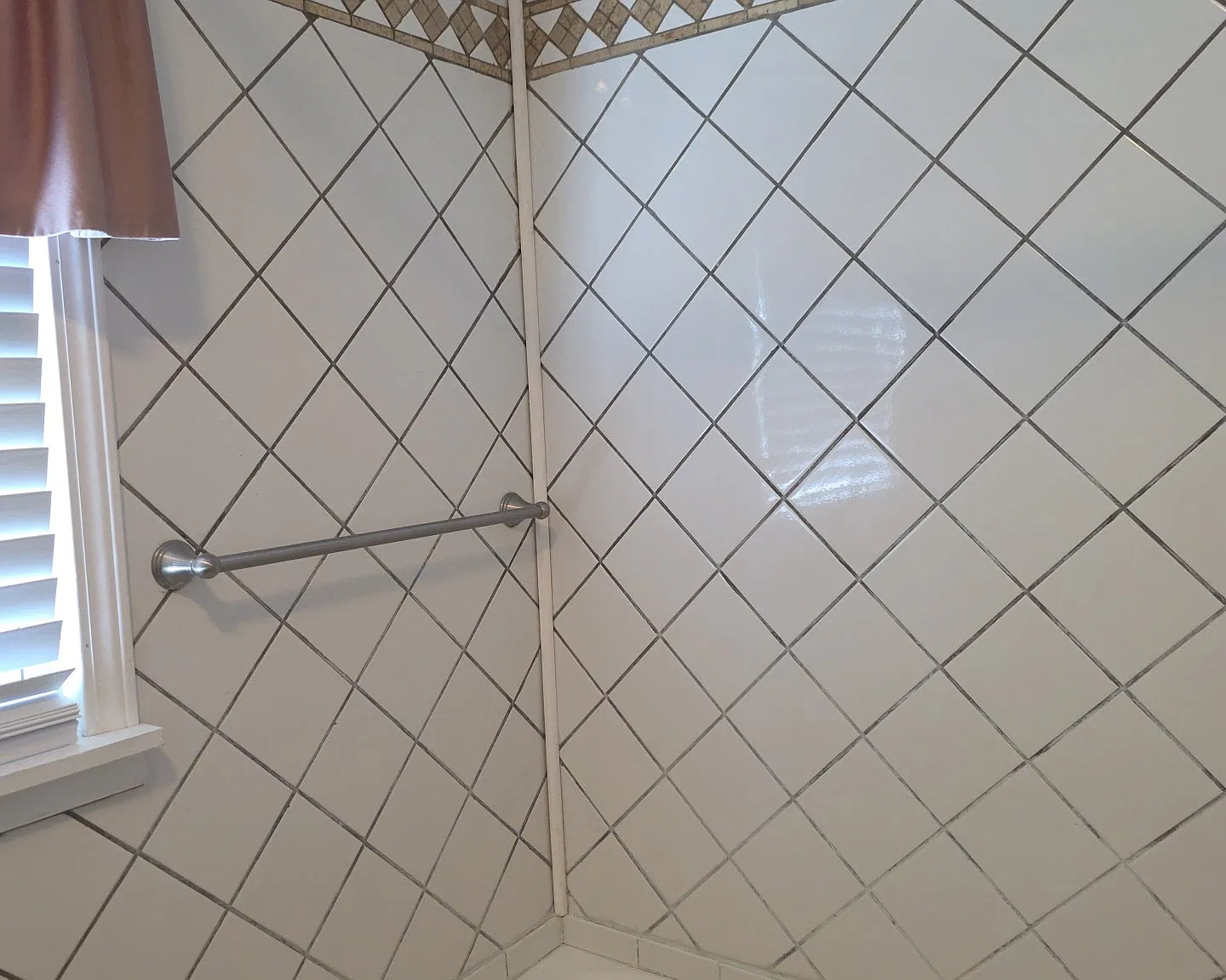 5 bed, 1948 sqft, $2,100 — Photo 4