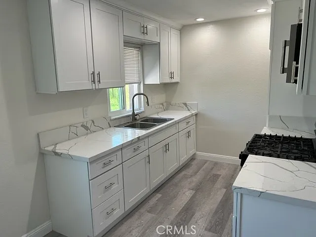 243 E Blueridge Ave — Photo 7