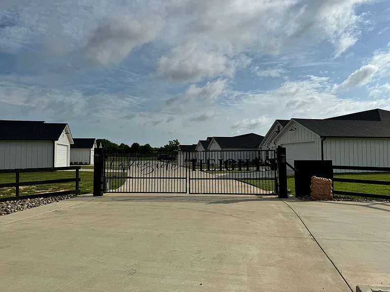 Lakeside Heights — Photo 2