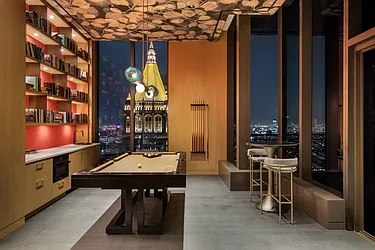 Rented by R New York