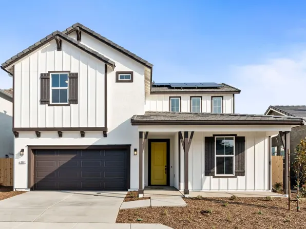 608 N Andrews St, Tulare, CA 93274