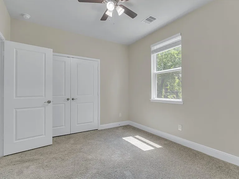 8318 Sunnyhill St — Photo 17