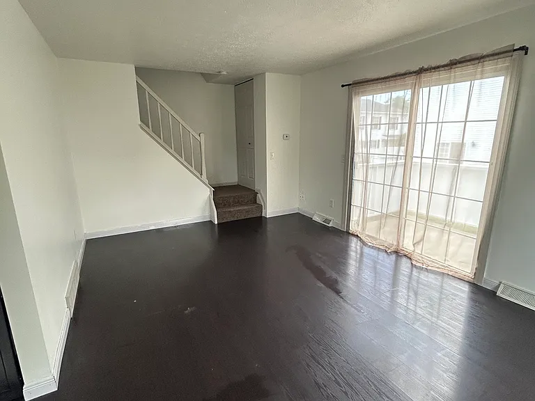 6553 Engle Rd — Photo 5