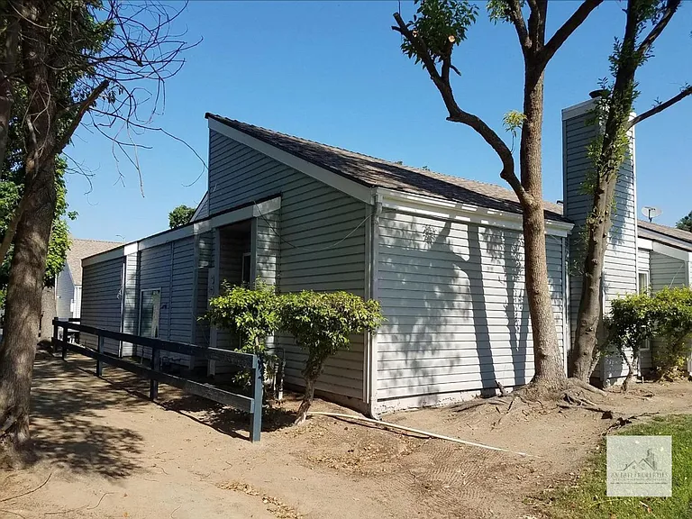 1504 Pierce Dr #102 — Photo 18