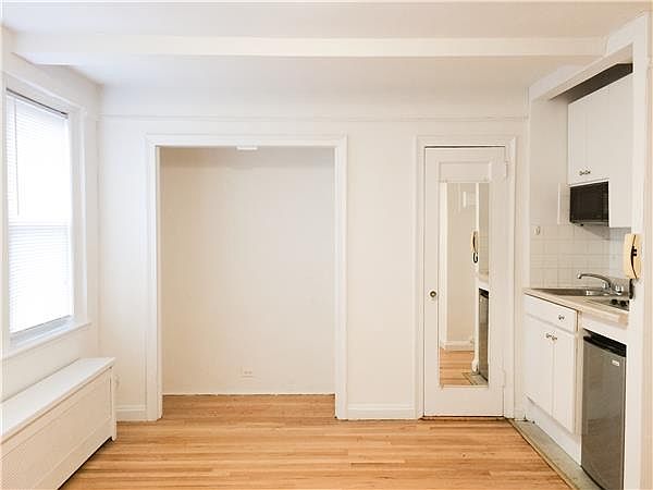 1st image of 304 E 41st St APT 1407A