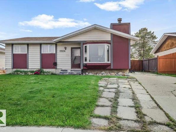 13224 37th St NW, Edmonton, AB T5A 3G2