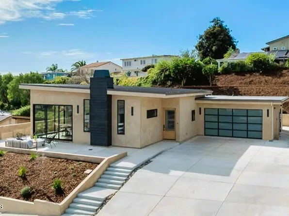 679 Adirondack Ave, Ventura, CA 93003