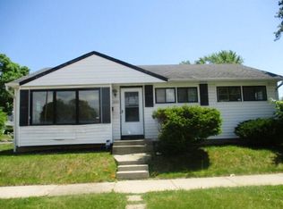 8101 W Sheridan Ave, Milwaukee, WI 53218