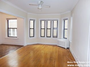 6814 N Lakewood Ave APT 2A, Chicago, IL 60626