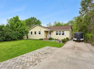 658 Northville Tpke, Riverhead, NY 11901