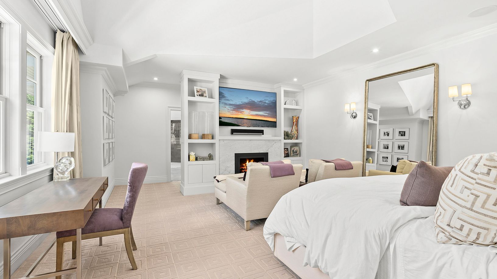  Principal Bedroom