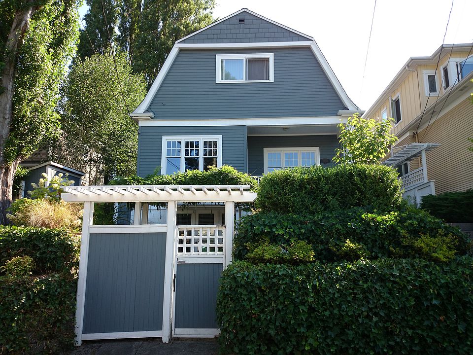 2nd image of 5550 Canfield Pl N