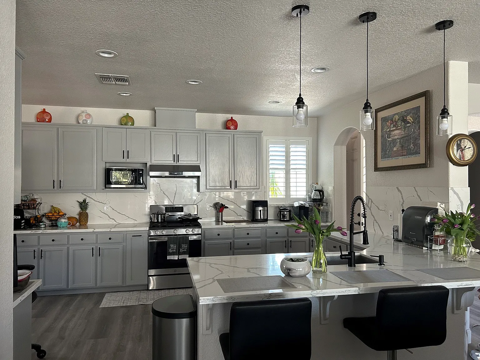 4 bed, 2095 sqft, $2,800 — Photo 3
