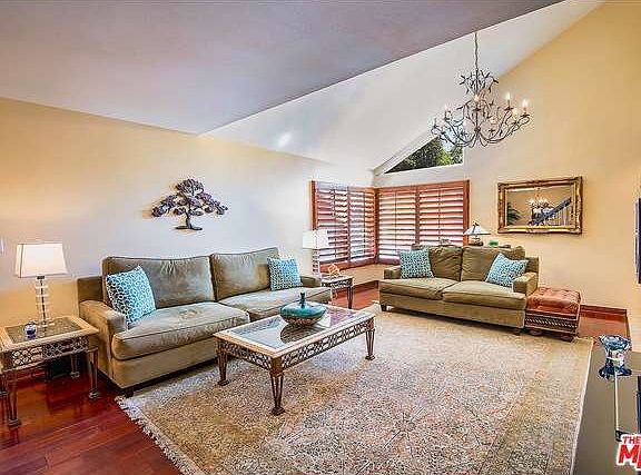 2nd image of 10374 Summer Holly Cir