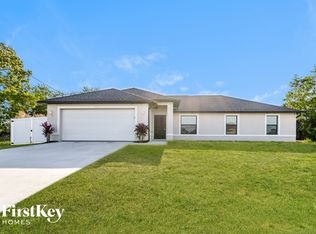 1617 SW 15th Pl, Cape Coral, FL 33991