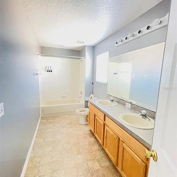 155 Owenshire Cir — Photo 12