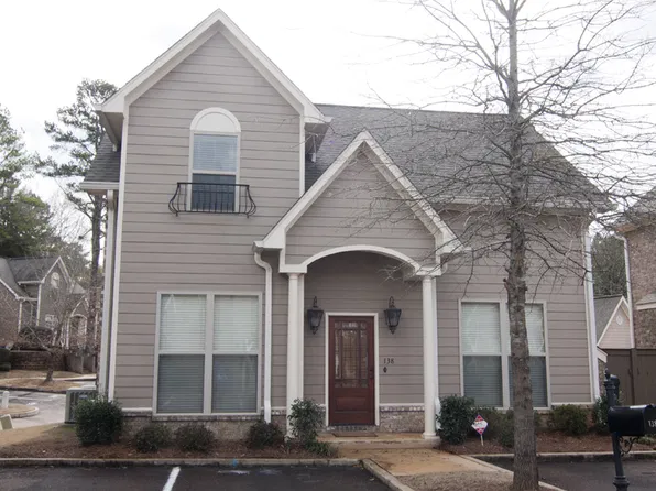 138 Falls Grove Dr, Oxford, MS 38655