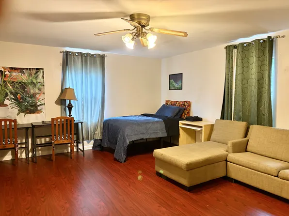 2633 Evergreen Ave, Savannah, GA 31404