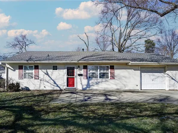 2302 NE 58th Ter, Kansas City, MO 64118