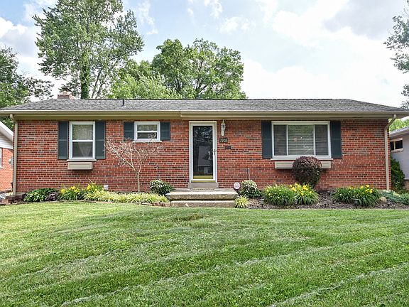 2nd image of 7903 Buckeye Cres