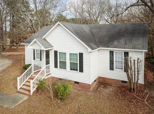 612 W Stallings St, Clayton, NC 27520