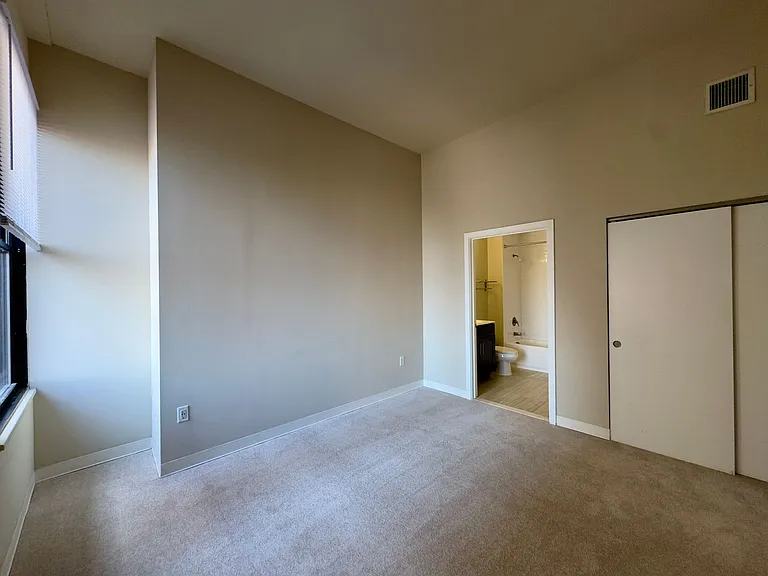 Charming 1 Bedroom/1 Bathroom Apartment Unit in Downtown Baltimore, MD! Unit 416 — Photo 134