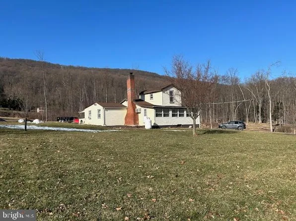 1101 Mountain Rd, Dauphin, PA 17018