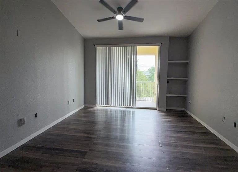 8812 Dunes Ct #305 — Photo 6