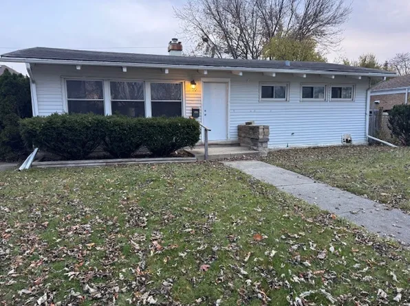 7100 Wilson Ter, Morton Grove, IL 60053