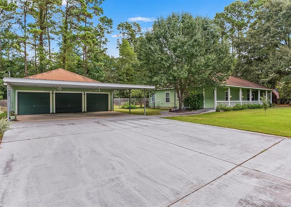 1st image of 325 White Oak Dr