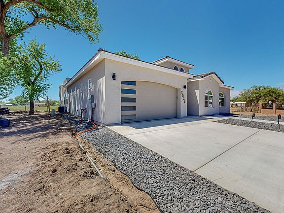 3rd image of 2532 Acequia Dr SW
